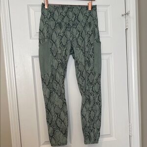 Green Snake Print Powerhold Active Leggings with Side Pockets